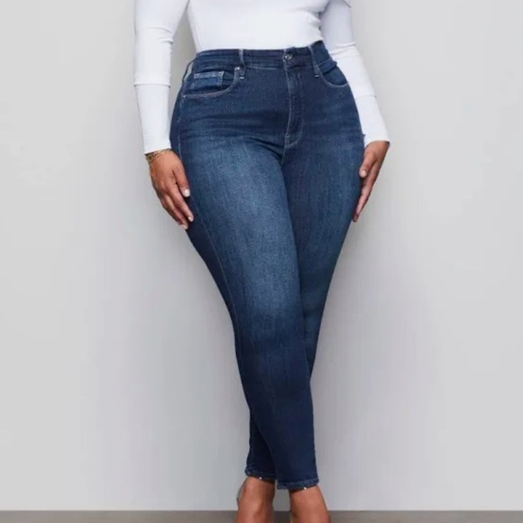 Good American Denim - Good American  Plus Size Good Waist Crop High Rise Jeans